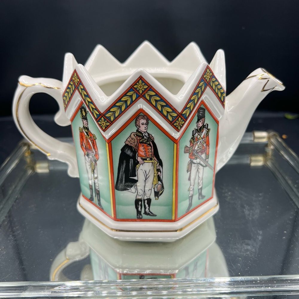 VTG Sadler The Duke of Wellington & Soldiers of Battle of Waterloo Teapot(no lid
